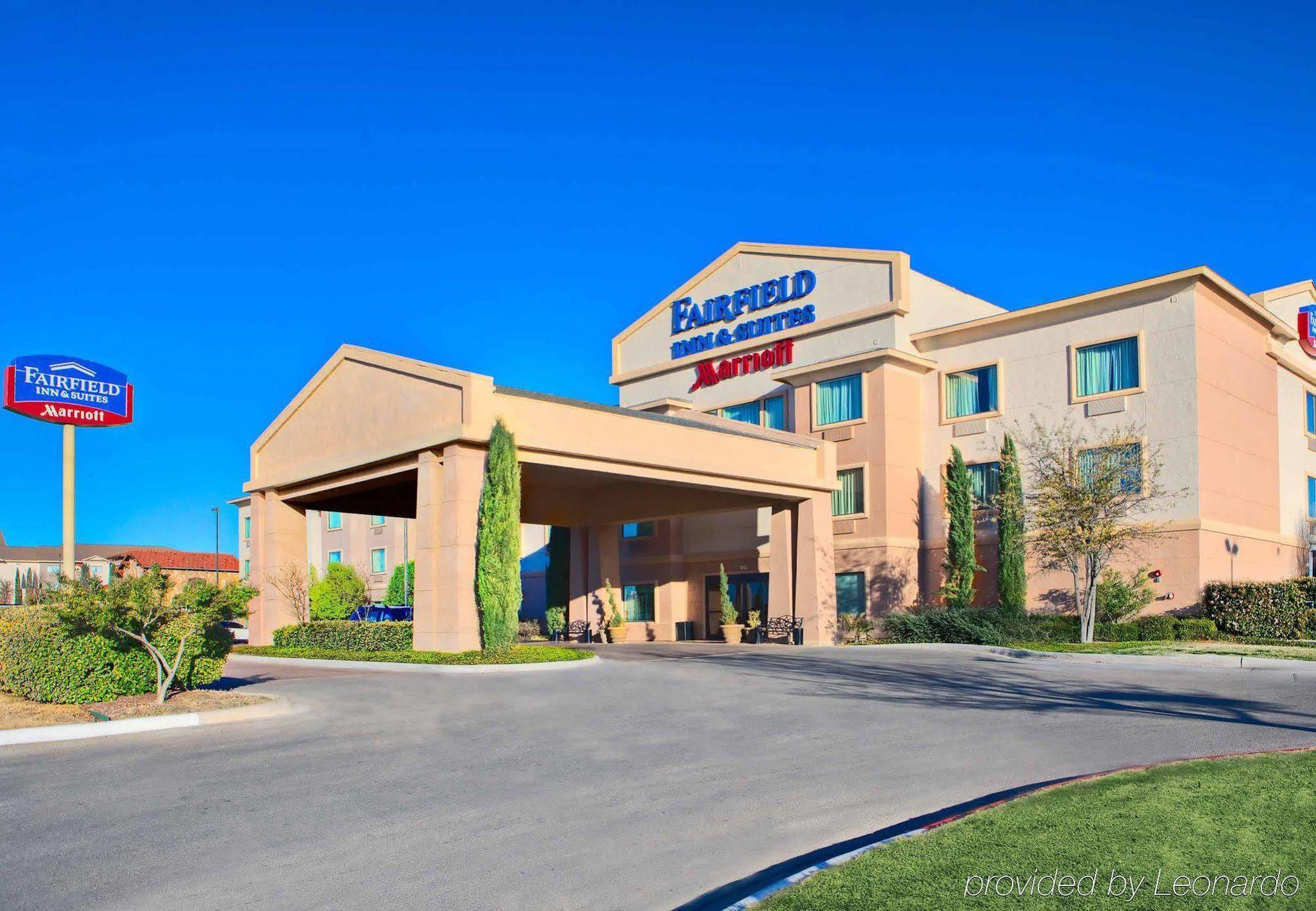 Hotel Fairfield & 3*
