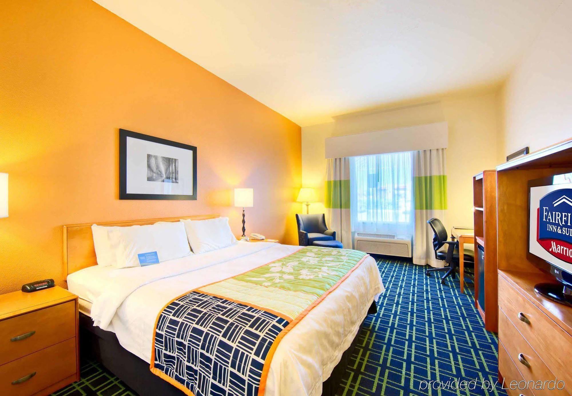 Hotel Fairfield &
